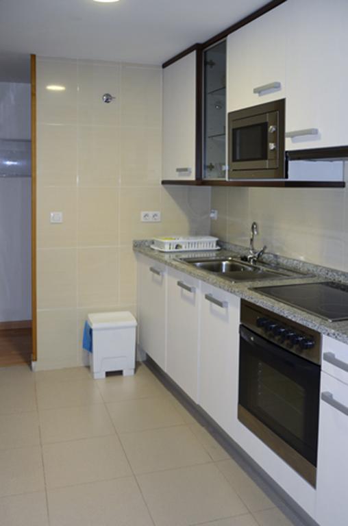 Apartamentos Auhabitat Zaragoza, edificio de apartamentos turísticos con facilidad de parking Saragoça Exterior foto