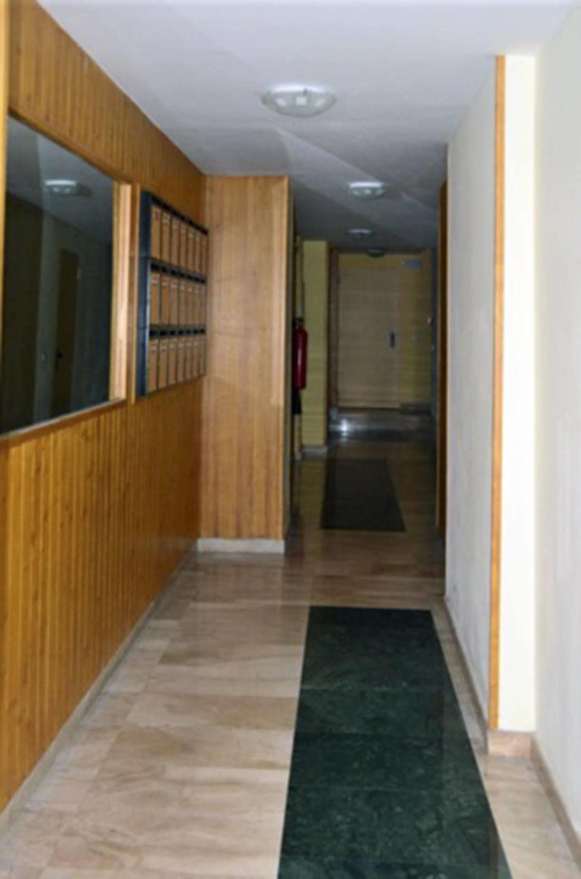 Apartamentos Auhabitat Zaragoza, edificio de apartamentos turísticos con facilidad de parking Saragoça Exterior foto