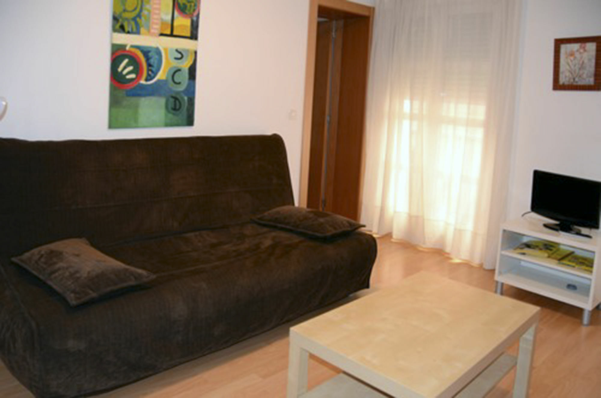 Apartamentos Auhabitat Zaragoza, edificio de apartamentos turísticos con facilidad de parking Saragoça Exterior foto
